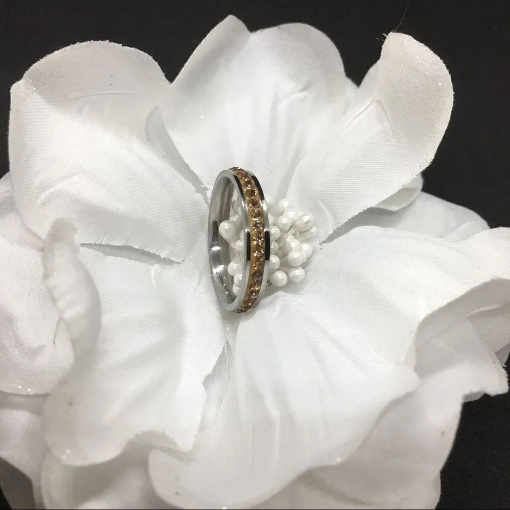 Crystal/stainless stacking ring‎ 